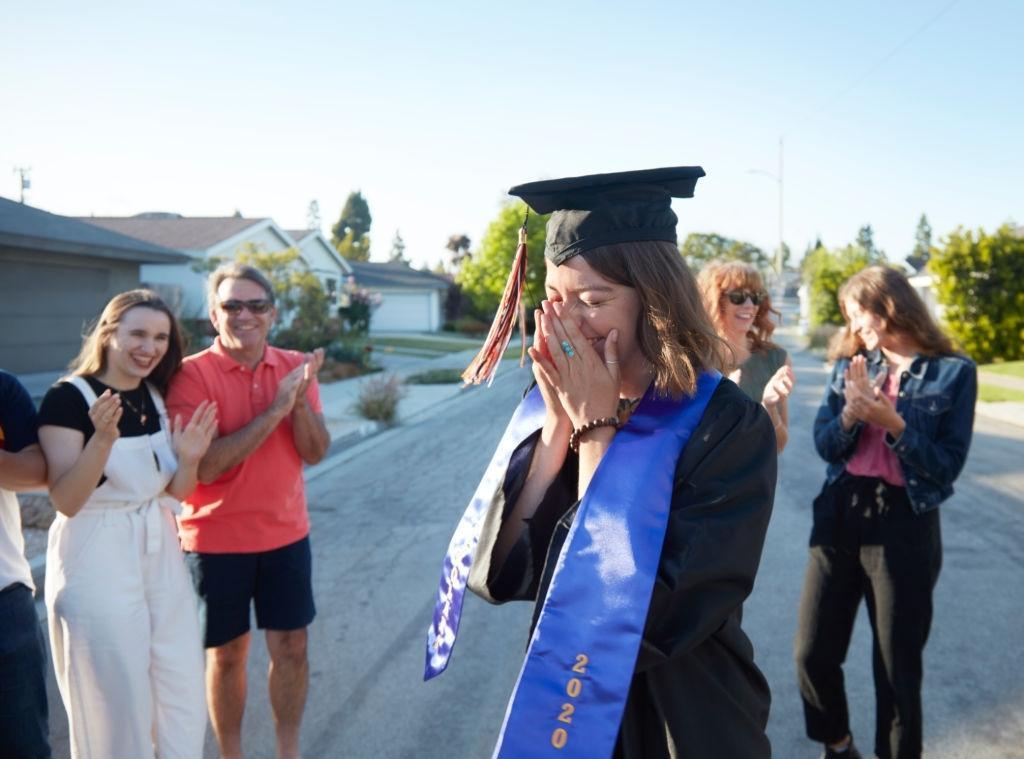 Friendship Goals and the Social Responsibilities After College Graduation